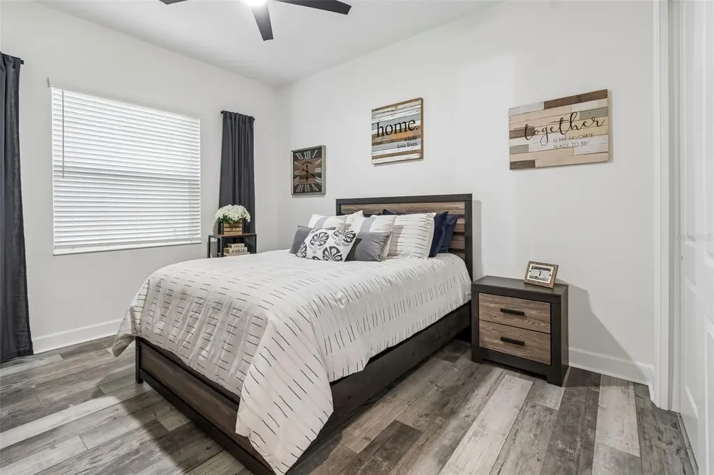 3084 Acacia Bay Avenue Wesley Chapel FL 33543