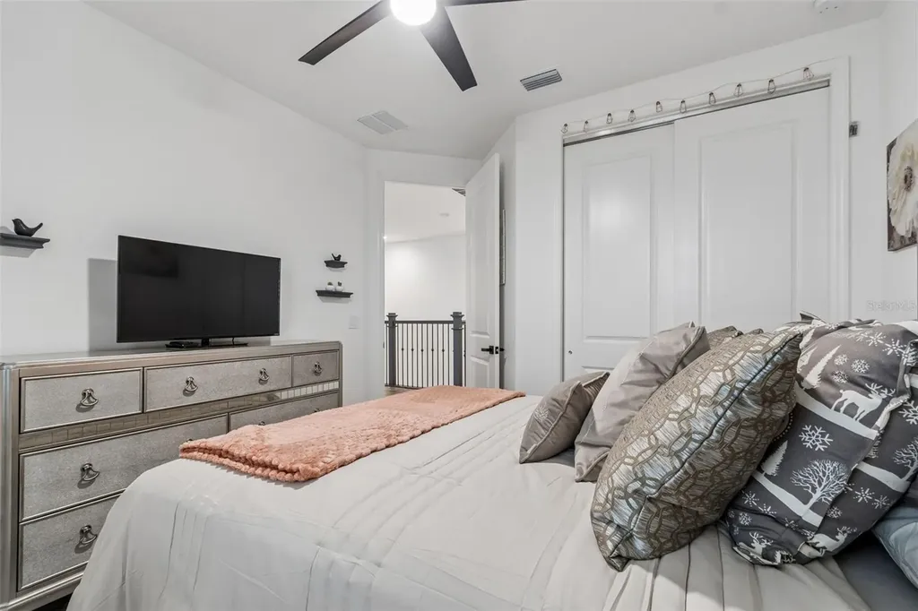 3084 Acacia Bay Avenue Wesley Chapel FL 33543