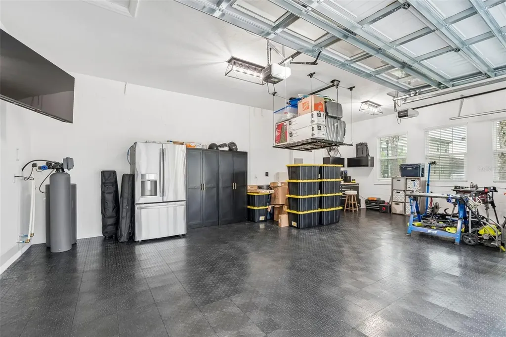 3084 Acacia Bay Avenue Wesley Chapel FL 33543
