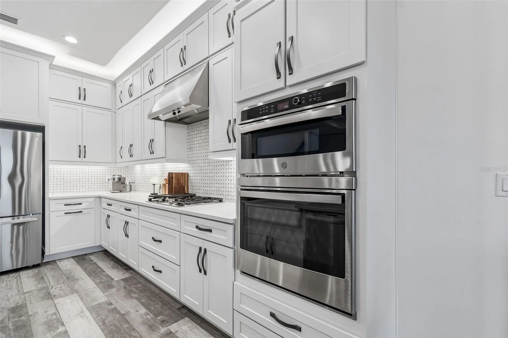 3084 Acacia Bay Avenue Wesley Chapel FL 33543