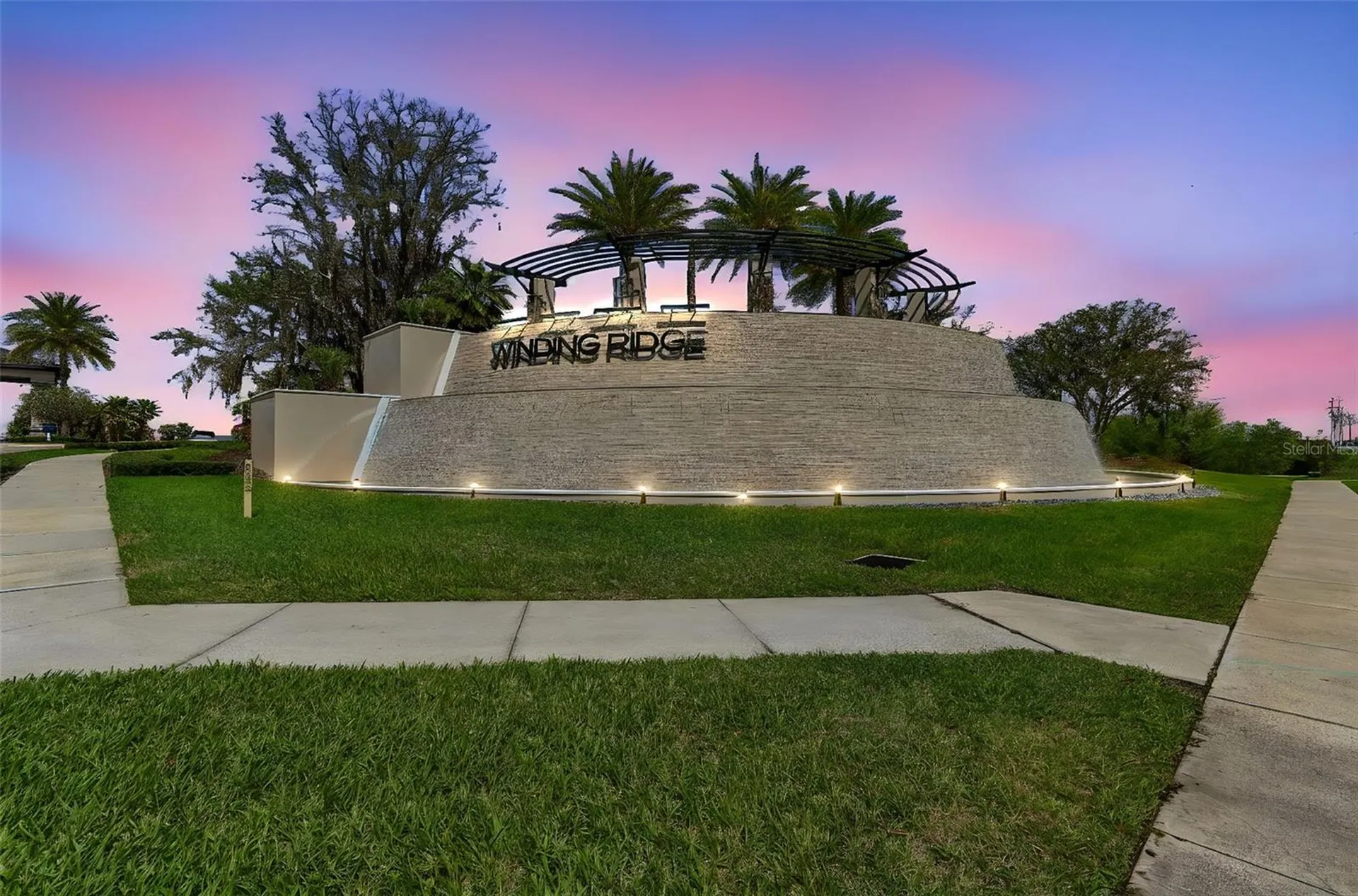 3084 Acacia Bay Avenue Wesley Chapel FL 33543