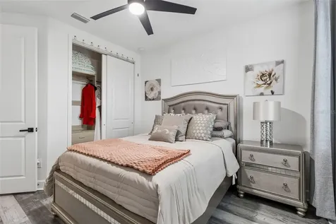 3084 Acacia Bay Avenue Wesley Chapel FL 33543