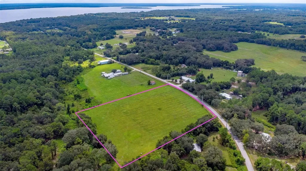 460 Old Highway 17 Crescent City FL 32112