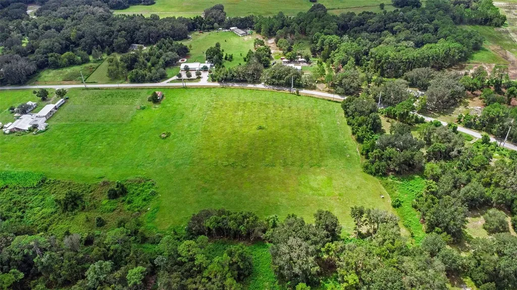 460 Old Highway 17 Crescent City FL 32112