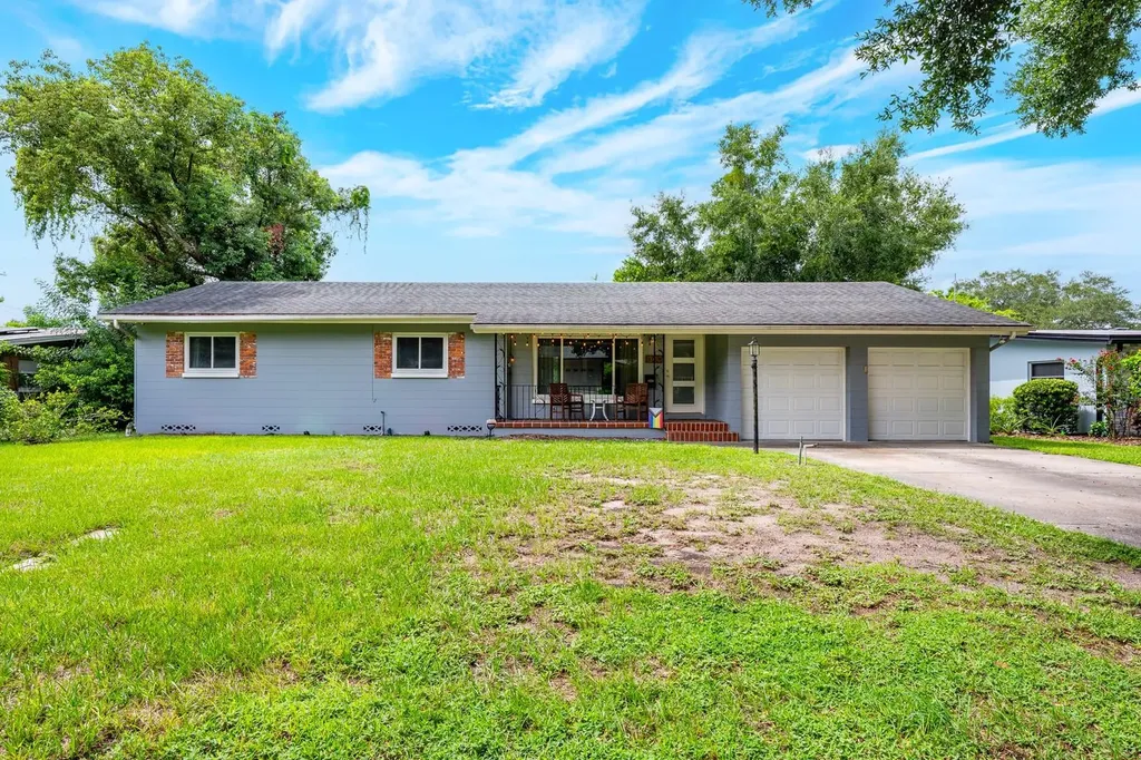 1300 Edmundshire Lane Orlando FL 32806