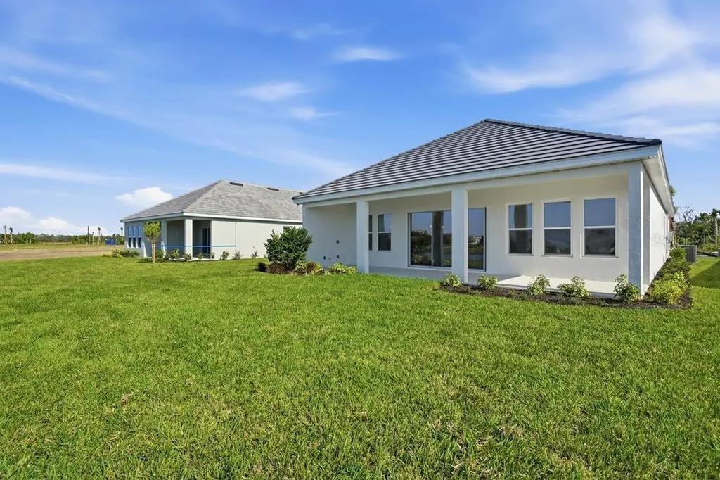13713 Iona Avenue Palmetto FL 34221