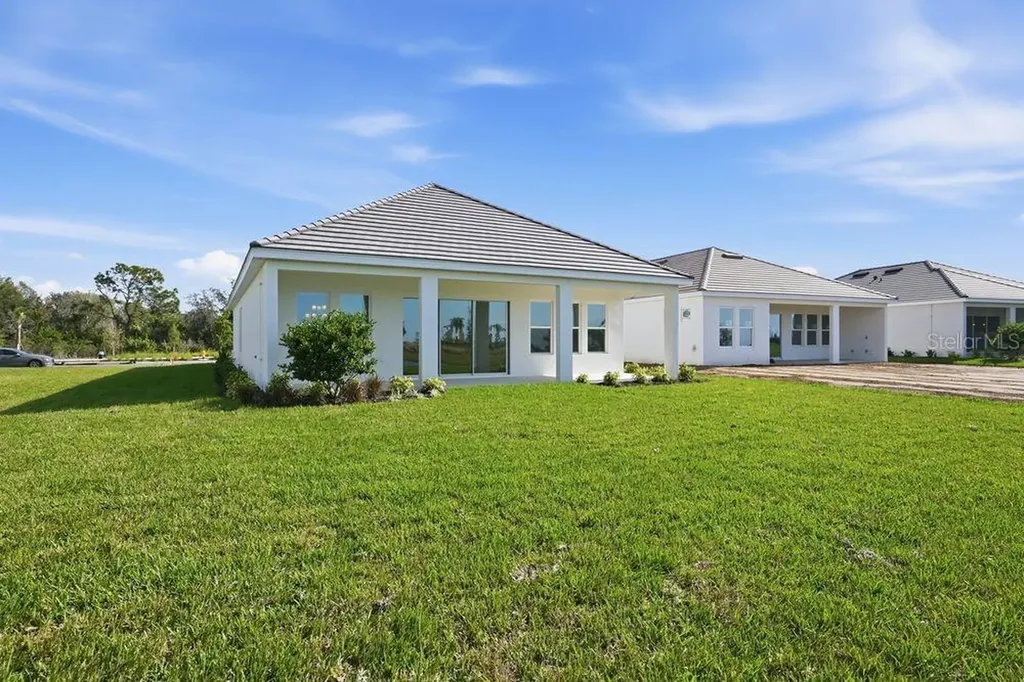 13713 Iona Avenue Palmetto FL 34221