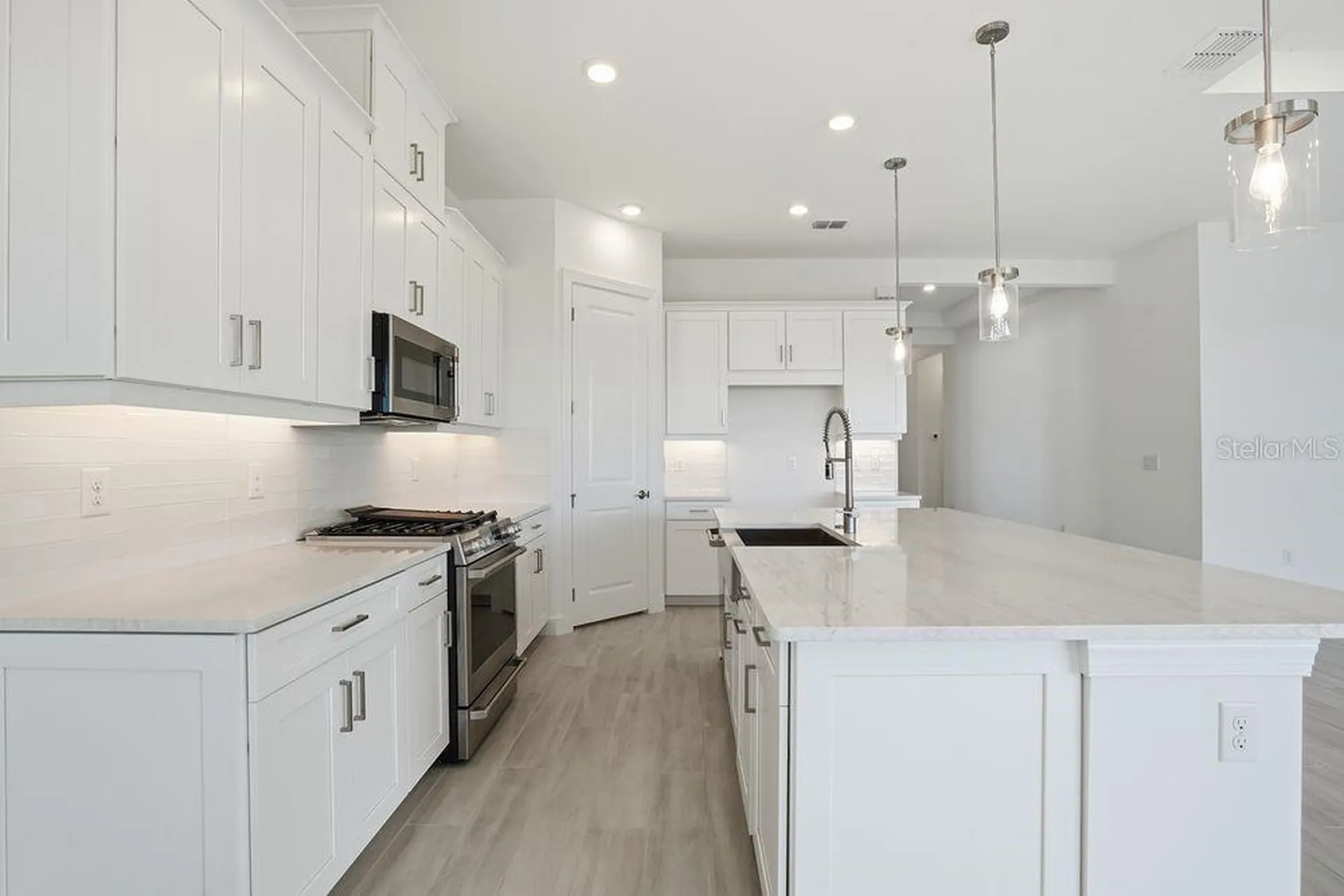 13713 Iona Avenue Palmetto FL 34221