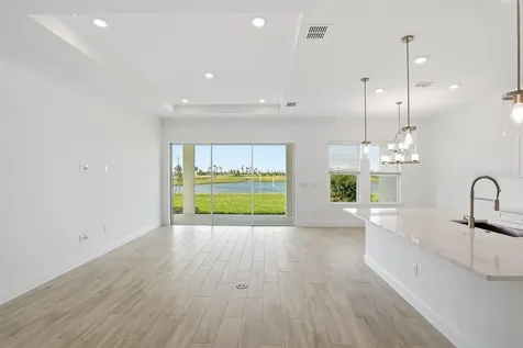 13713 Iona Avenue Palmetto FL 34221