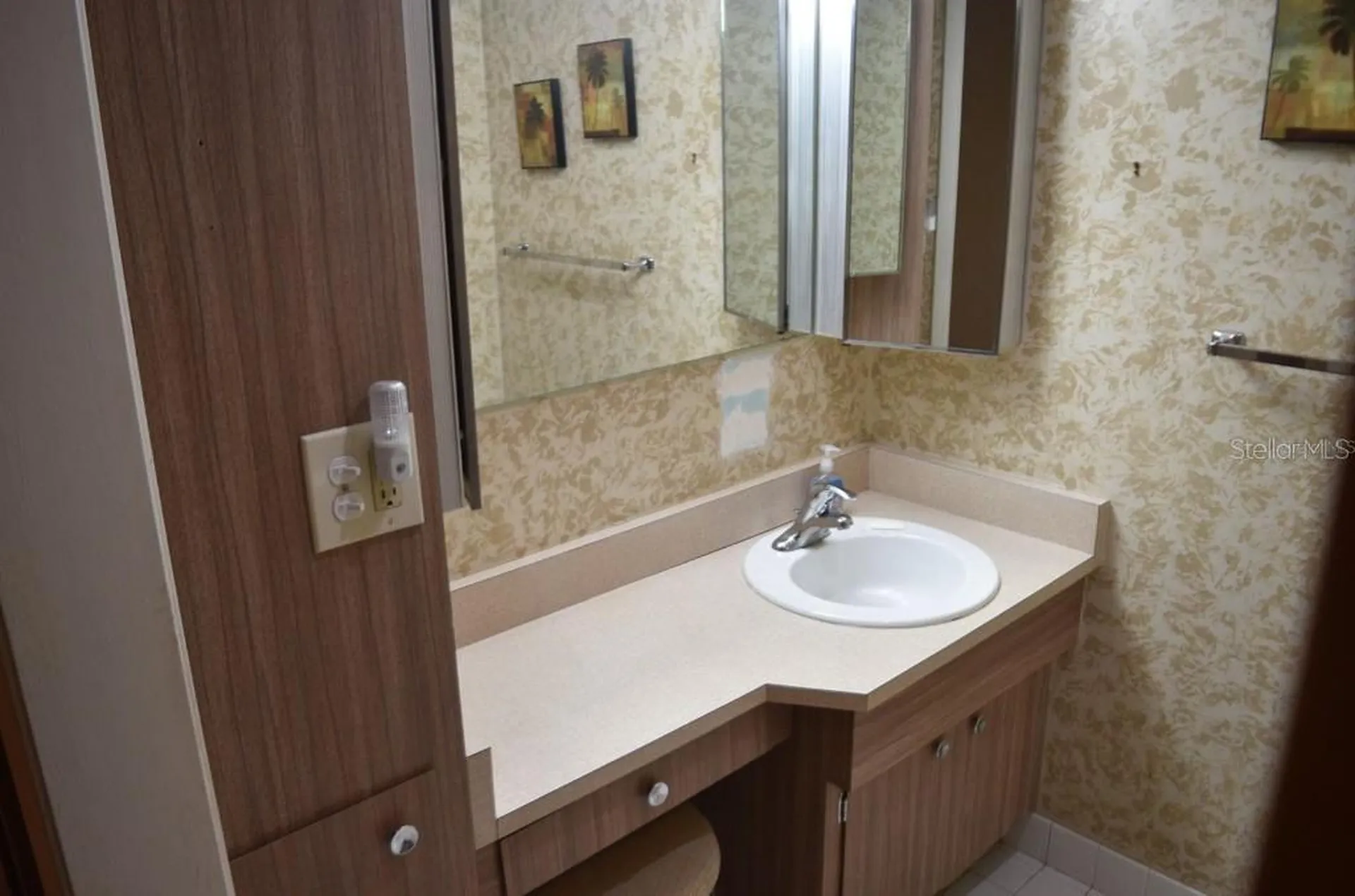4365 Tahitian Gardens Circle Holiday FL 34691
