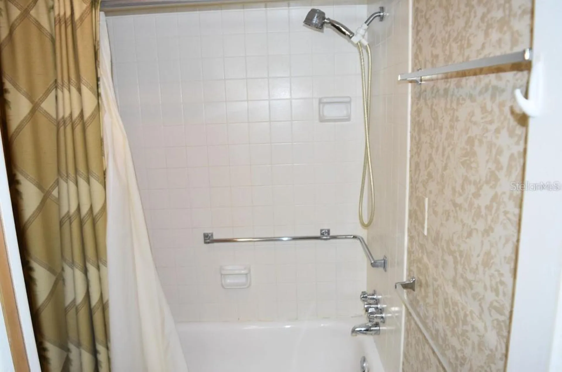 4365 Tahitian Gardens Circle Holiday FL 34691