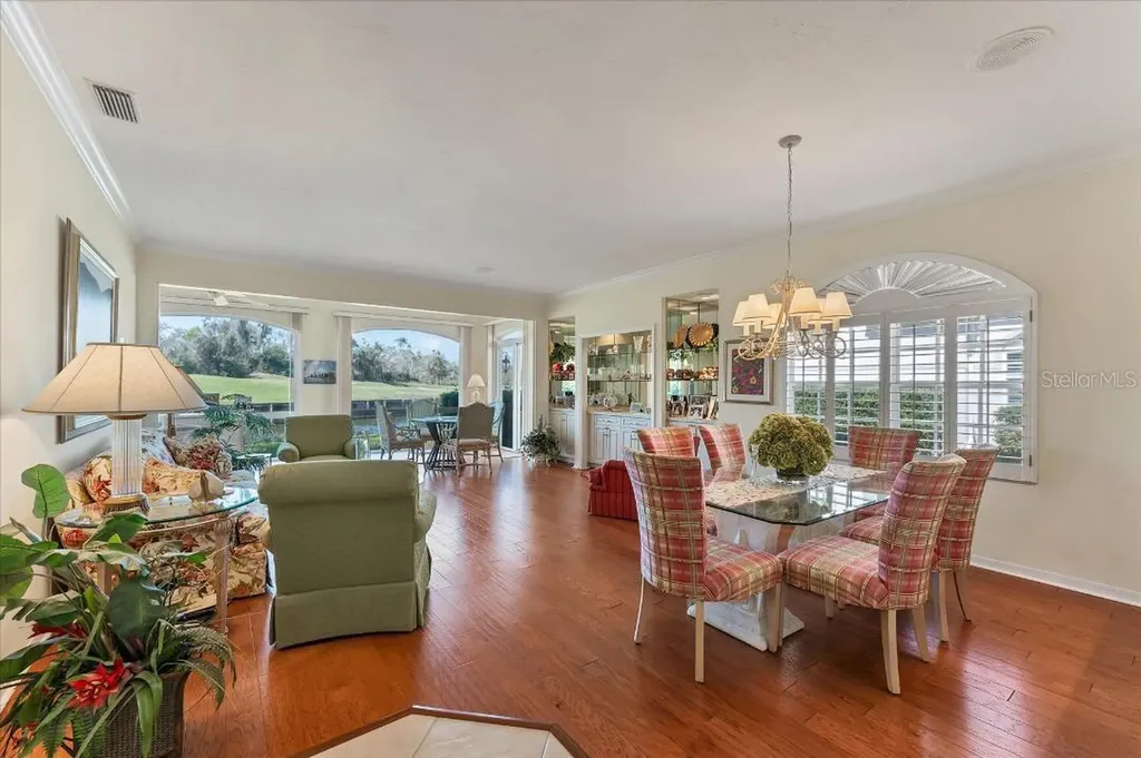 3881 Chatsworth Greene Court Sarasota FL 34235