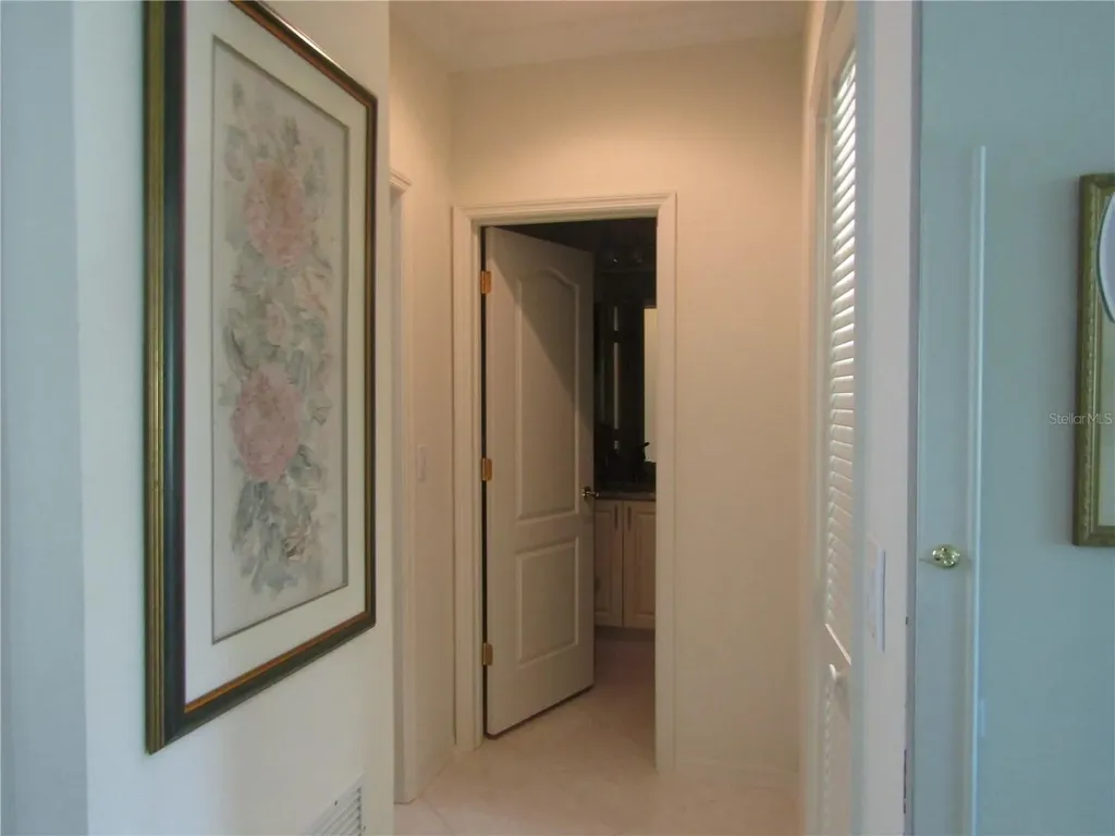 3881 Chatsworth Greene Court Sarasota FL 34235
