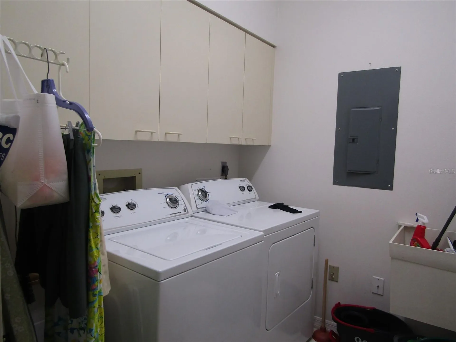 3881 Chatsworth Greene Court Sarasota FL 34235