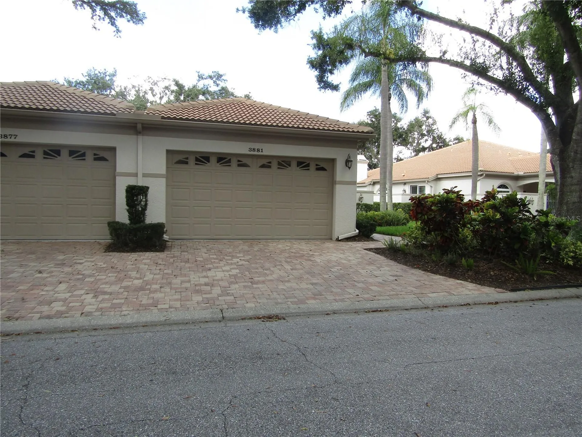 3881 Chatsworth Greene Court Sarasota FL 34235