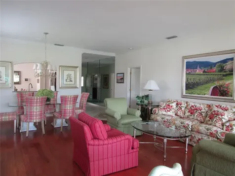 3881 Chatsworth Greene Court Sarasota FL 34235