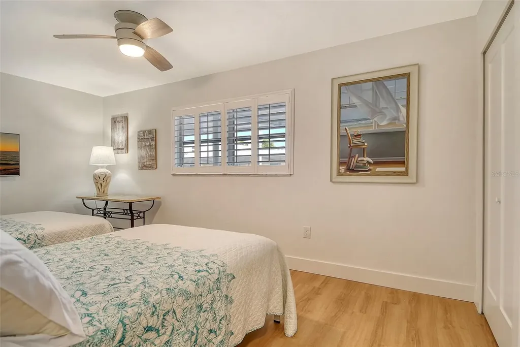 5830 Midnight Pass Road Sarasota FL 34242