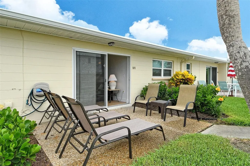 5830 Midnight Pass Road Sarasota FL 34242