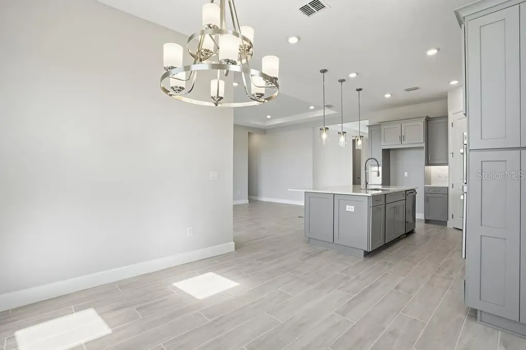 13705 Iona Avenue Palmetto FL 34221