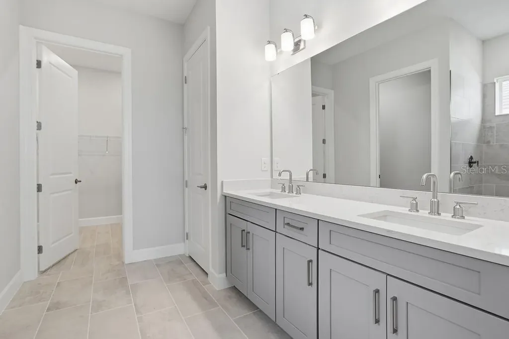13705 Iona Avenue Palmetto FL 34221
