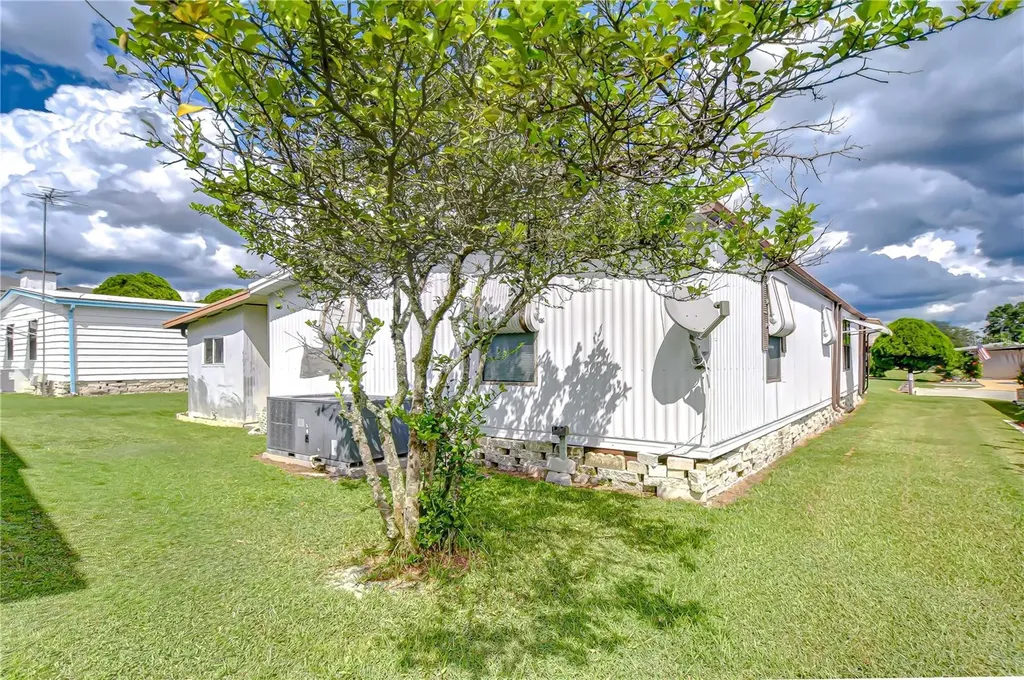 3931 Chris Drive Wesley Chapel FL 33543