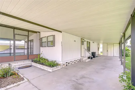 3931 Chris Drive Wesley Chapel FL 33543