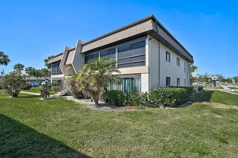 1697 Northampton Street Venice FL 34293