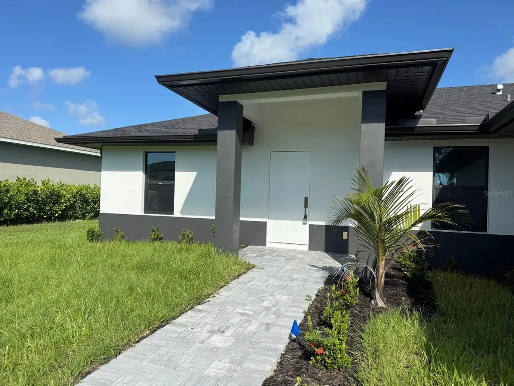 8285 Agate Street Port Charlotte FL 33981