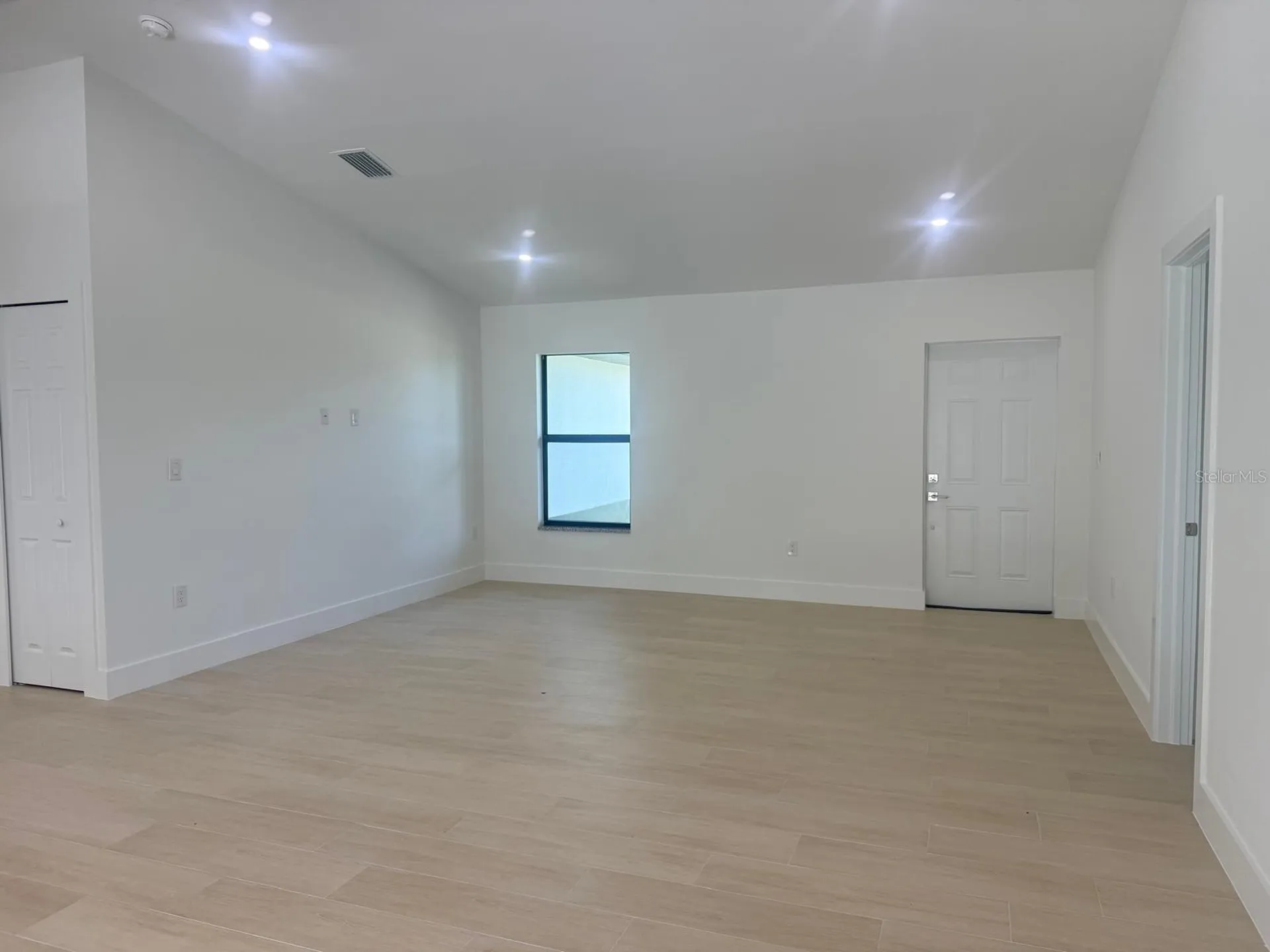 8285 Agate Street Port Charlotte FL 33981