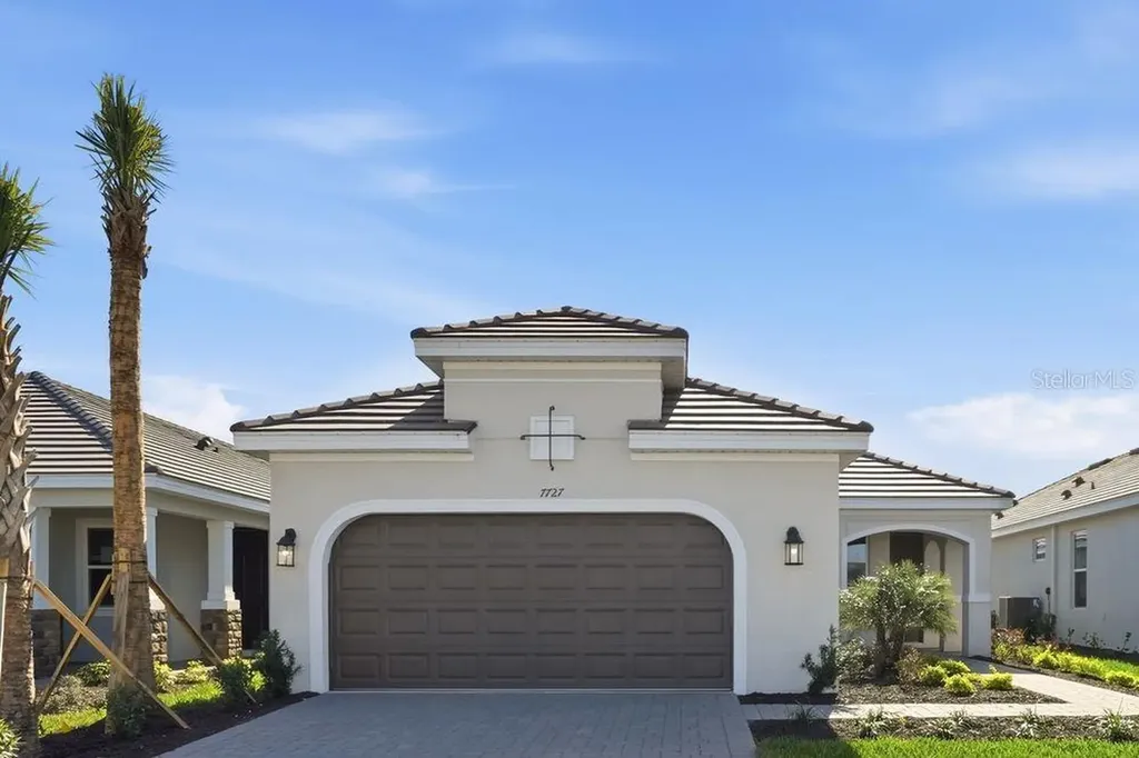 7727 Caspian Street Palmetto FL 34221