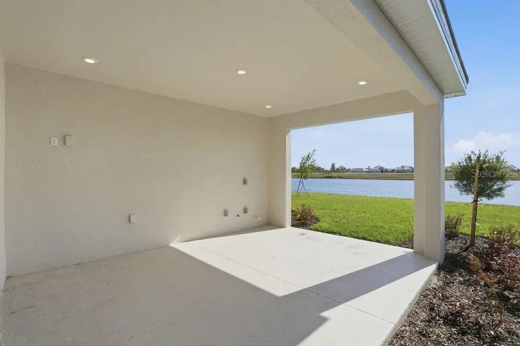 7727 Caspian Street Palmetto FL 34221