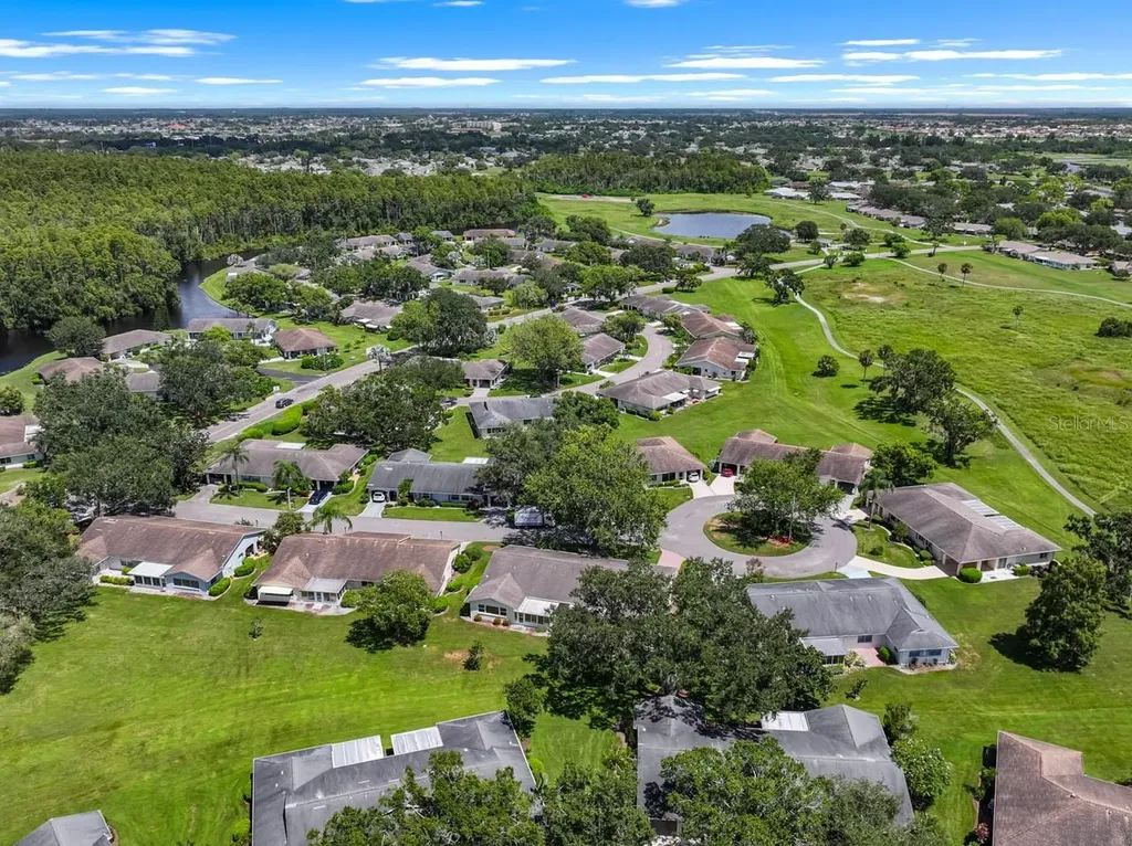 2109 Harleston Place Sun City Center FL 33573