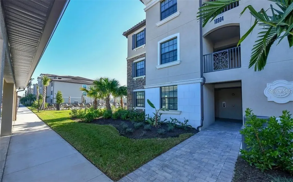 16904 Vardon Terrace Lakewood Ranch FL 34211