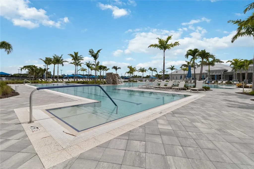 25508 Royal Tern Lane Englewood FL 34223