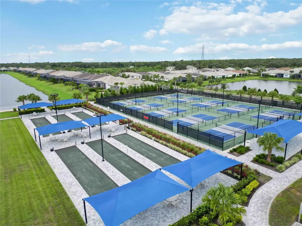 25508 Royal Tern Lane Englewood FL 34223