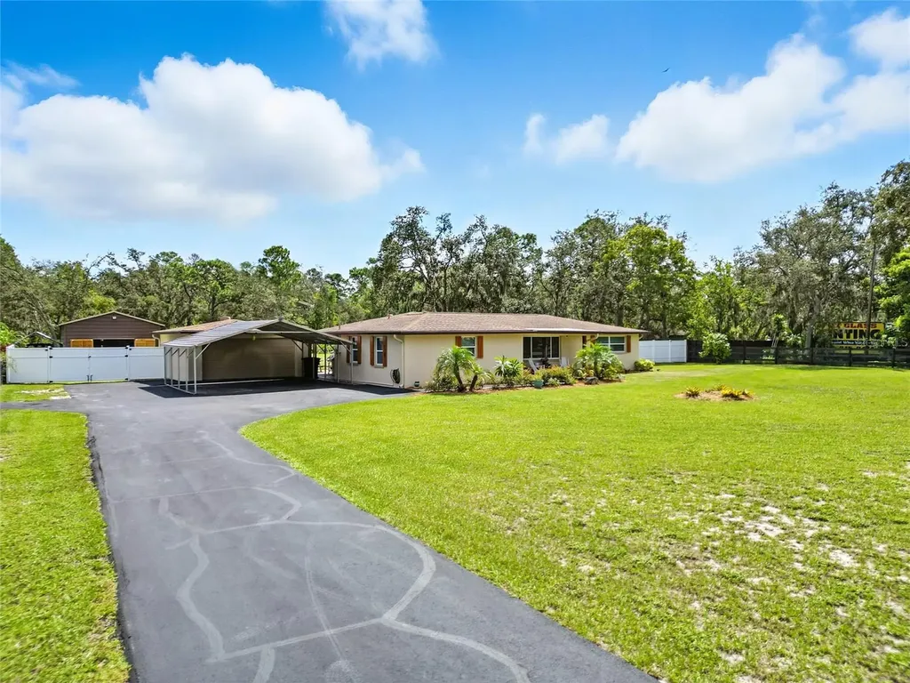 8248 Tanglewood Drive New Port Richey FL 34654