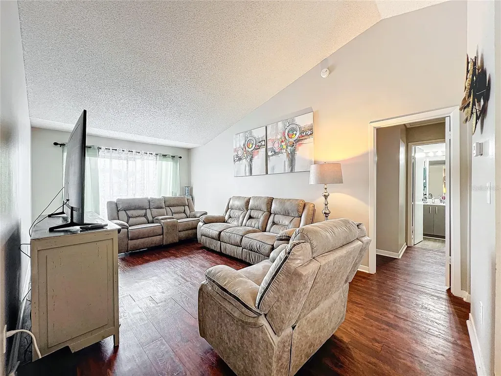 2520 Woodgate Boulevard Orlando FL 32822