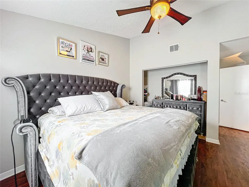 2520 Woodgate Boulevard Orlando FL 32822