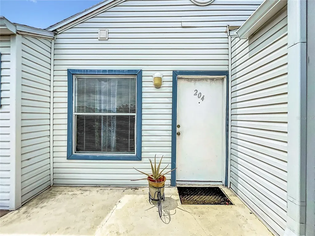 2520 Woodgate Boulevard Orlando FL 32822