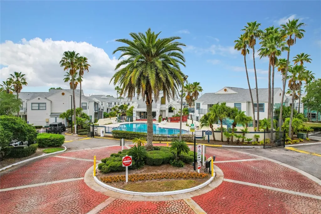 2520 Woodgate Boulevard Orlando FL 32822