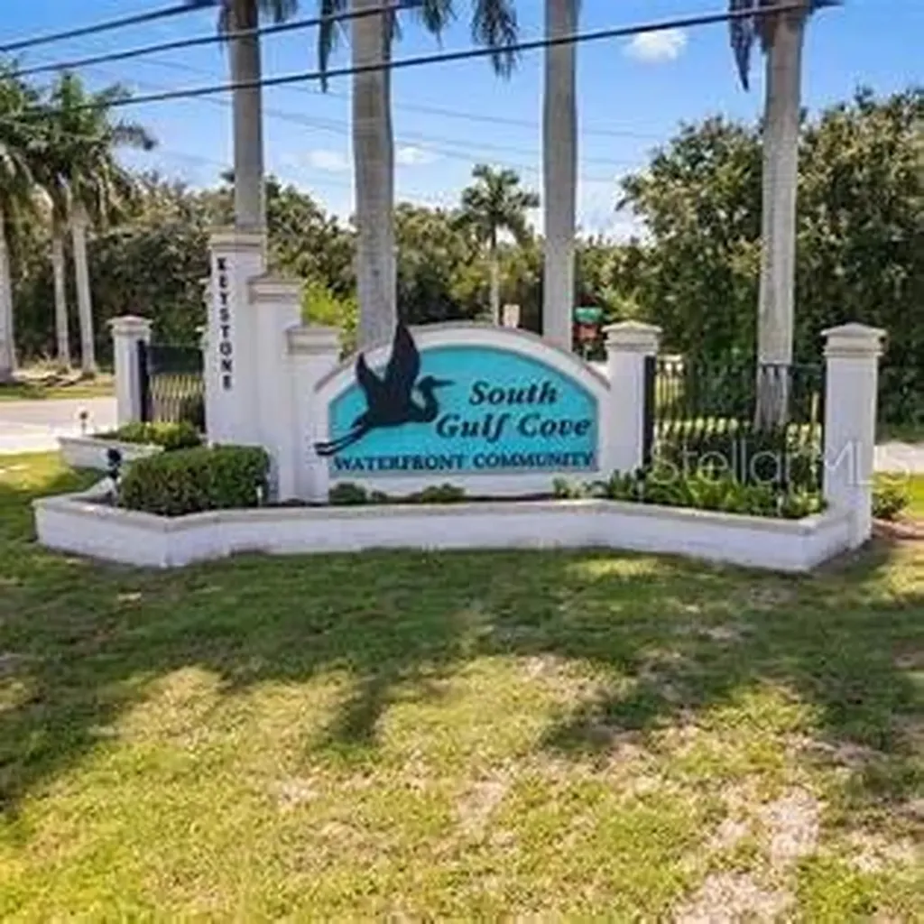 9453 President Circle Port Charlotte FL 33981