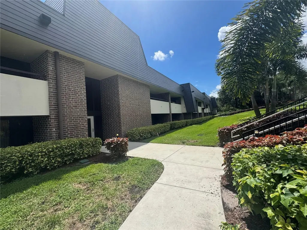 36750 Us Highway 19 N Palm Harbor FL 34683