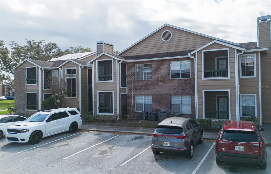 5530 Chrishire Way Orlando FL 32822