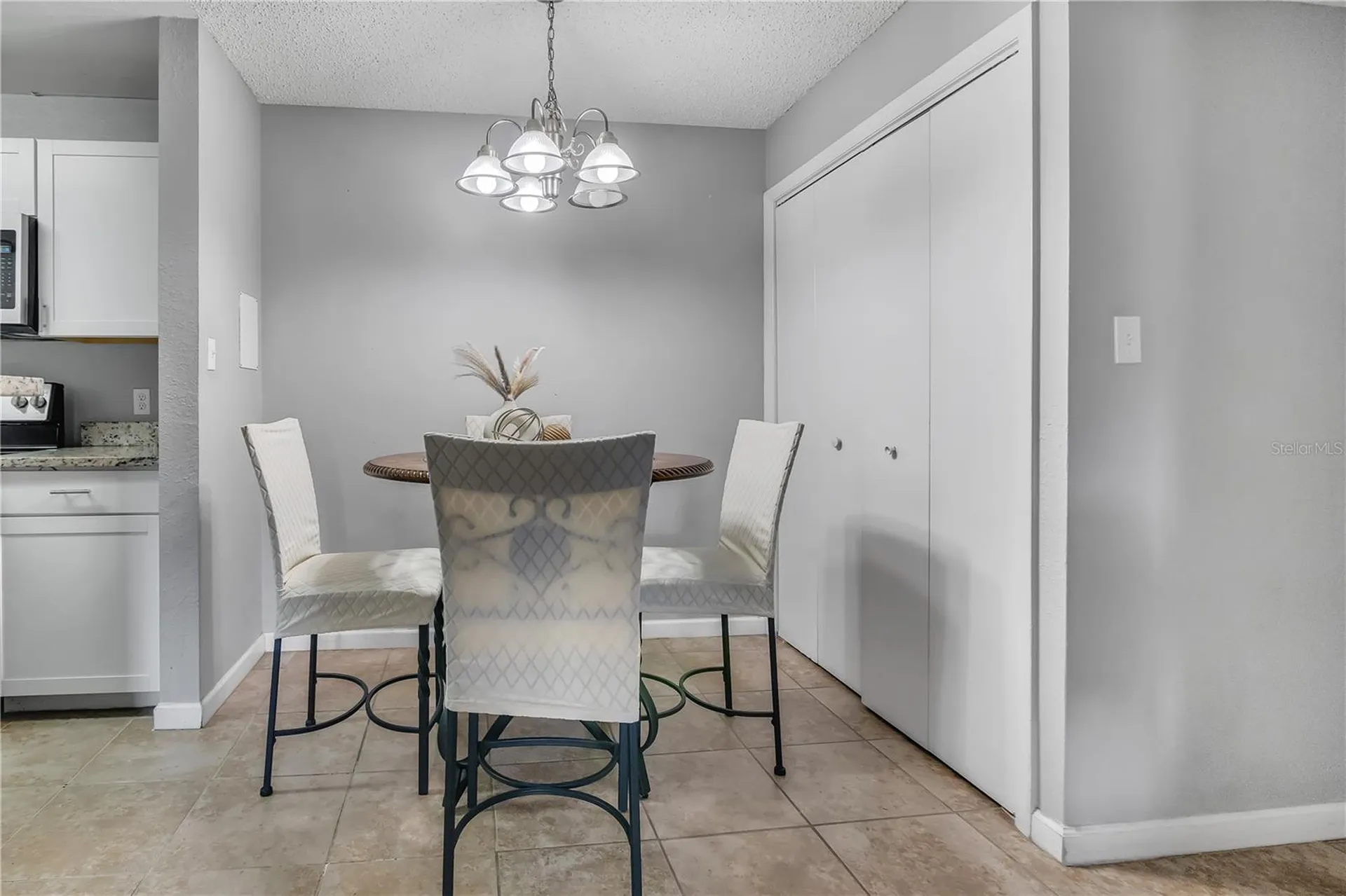 5530 Chrishire Way Orlando FL 32822