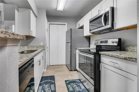 5530 Chrishire Way Orlando FL 32822