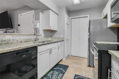 5530 Chrishire Way Orlando FL 32822