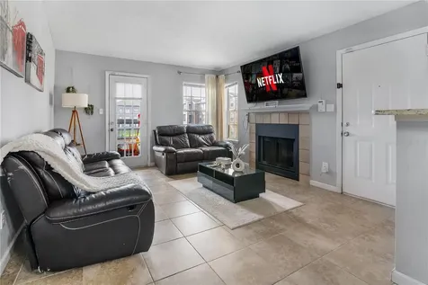 5530 Chrishire Way Orlando FL 32822