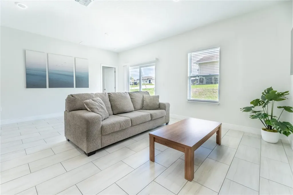 129 Lily Lane Poinciana FL 34759