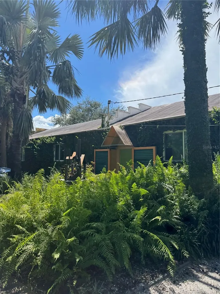 2245 4th Avenue S St Petersburg FL 33712