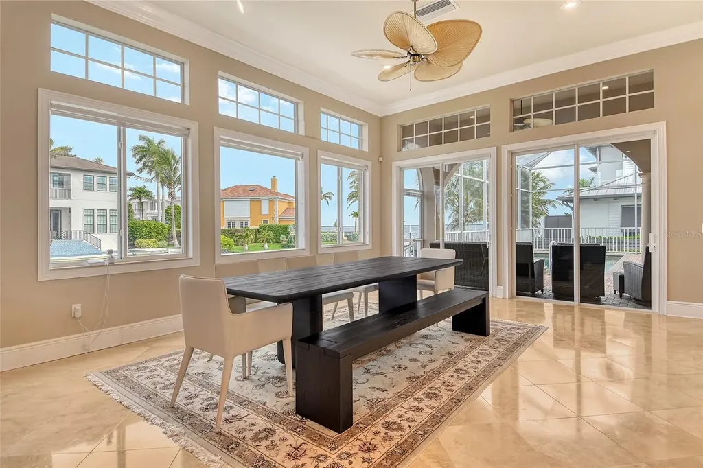 591 Putting Green Lane Longboat Key FL 34228